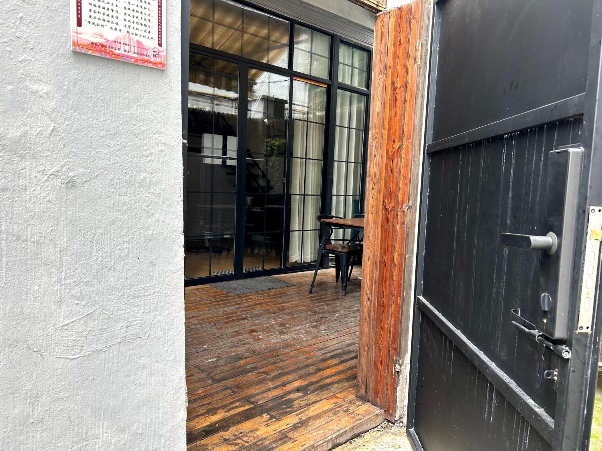 Shanghai Hills & Zinn City Bnb Near Line13 Mid Huaihai Rd & Changle Rd מראה חיצוני תמונה